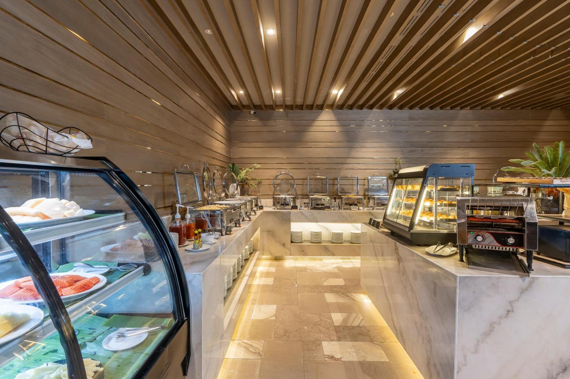 Arden Hotel And Residence By At Mind Τσον Μπουρί Εξωτερικό φωτογραφία