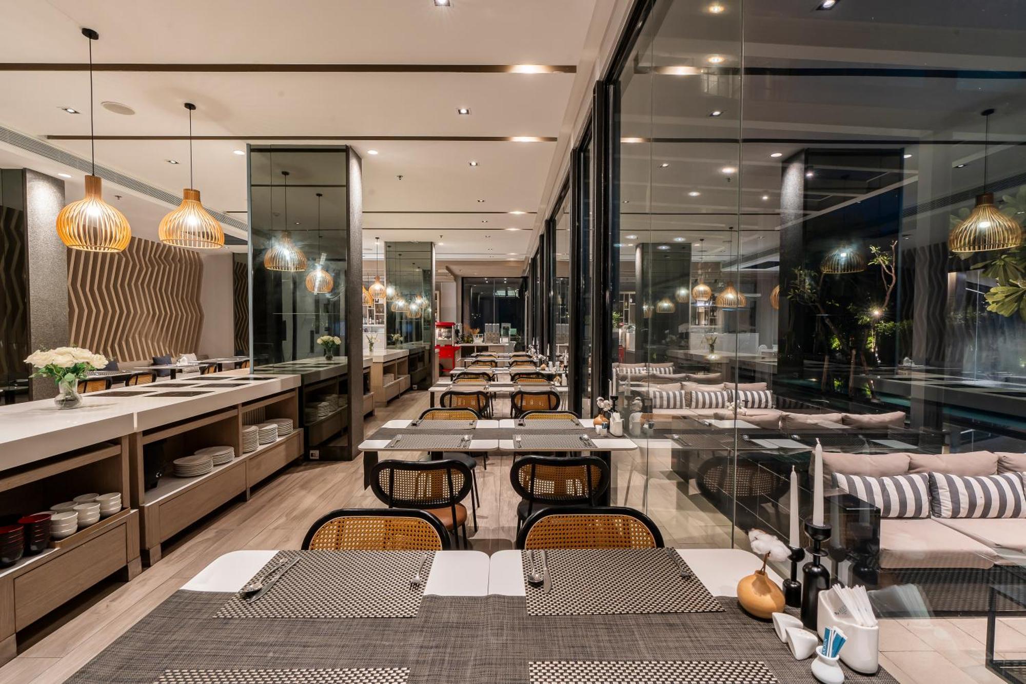 Arden Hotel And Residence By At Mind Τσον Μπουρί Εξωτερικό φωτογραφία