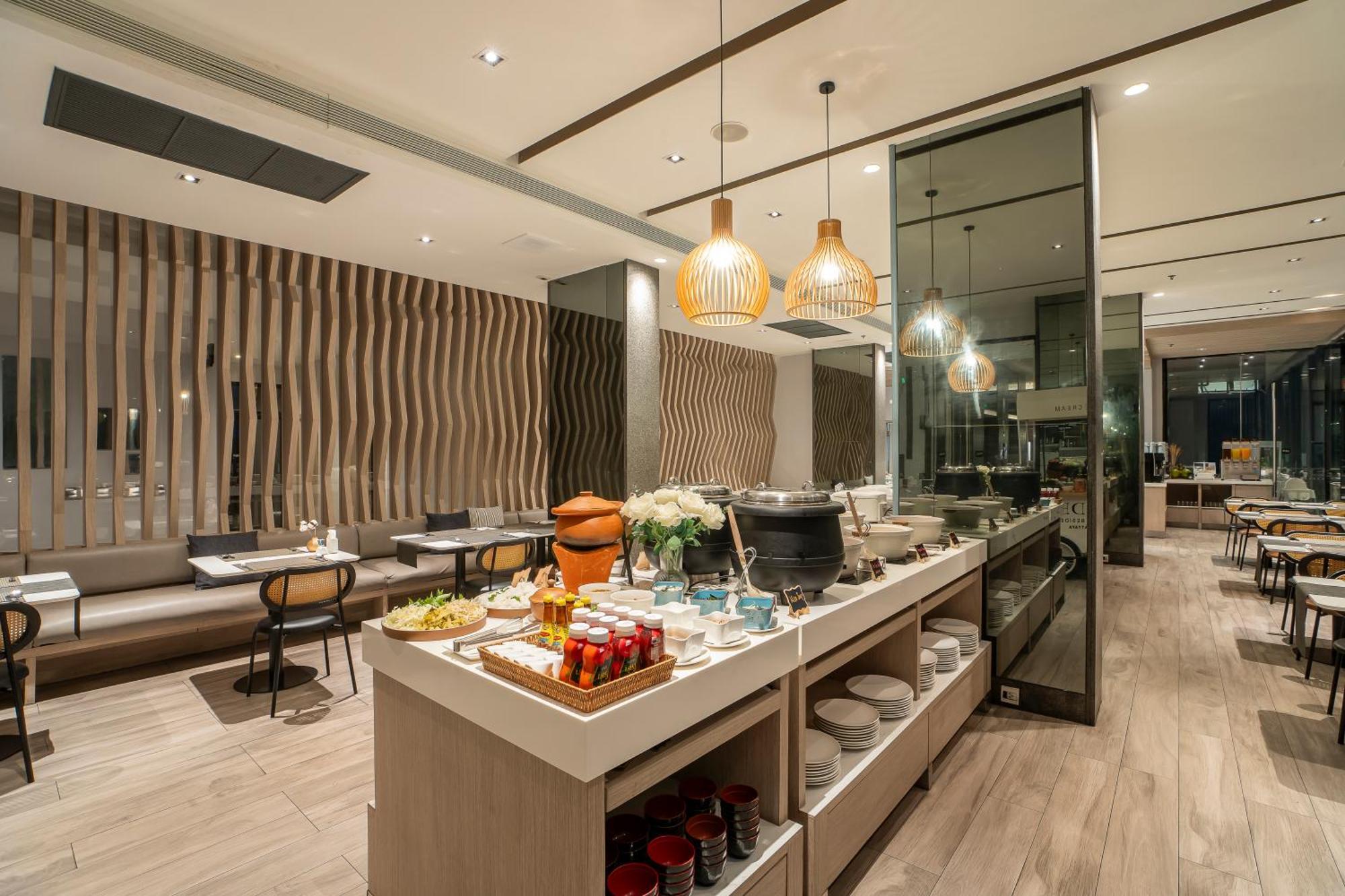 Arden Hotel And Residence By At Mind Τσον Μπουρί Εξωτερικό φωτογραφία