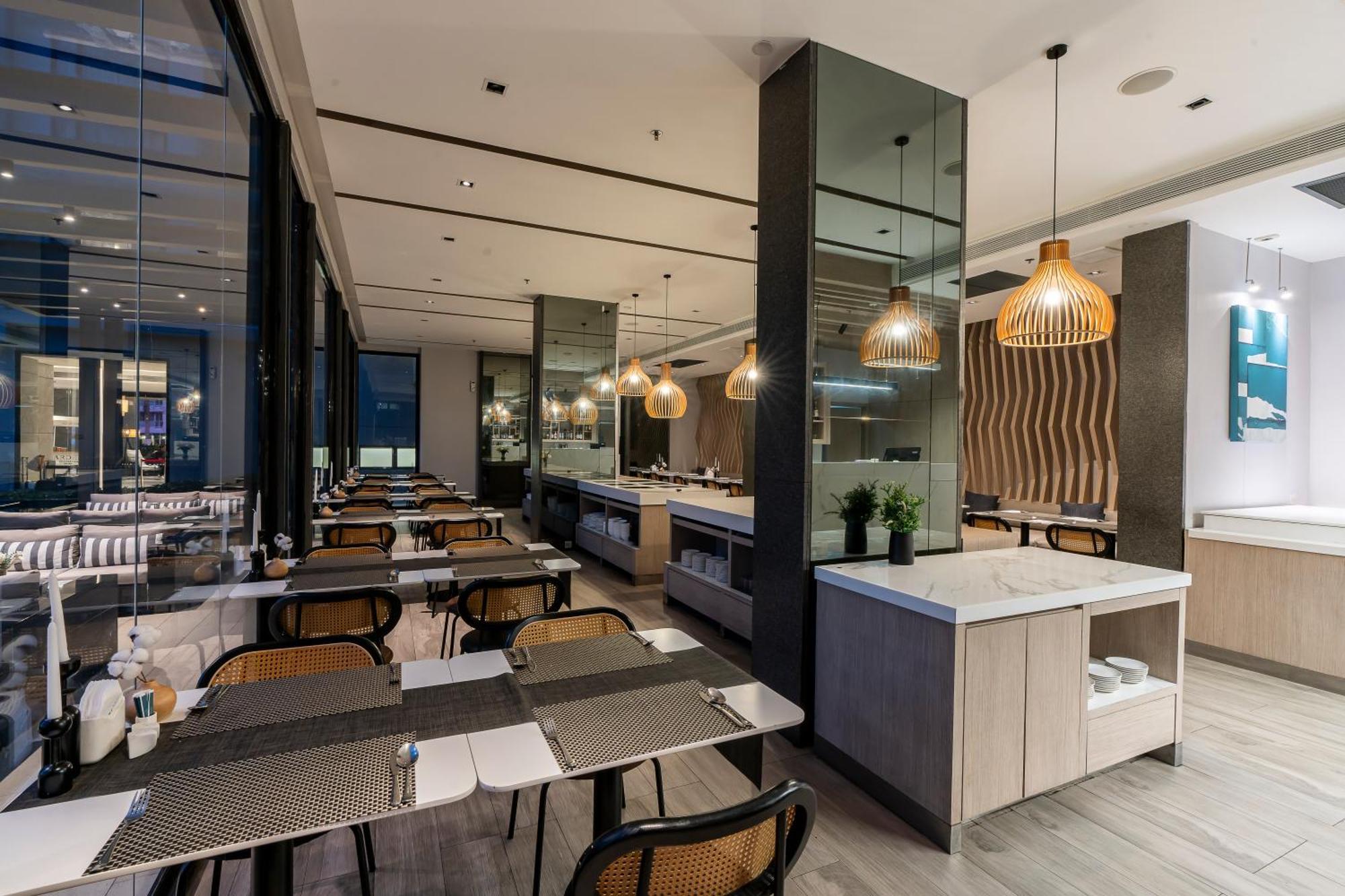 Arden Hotel And Residence By At Mind Τσον Μπουρί Εξωτερικό φωτογραφία