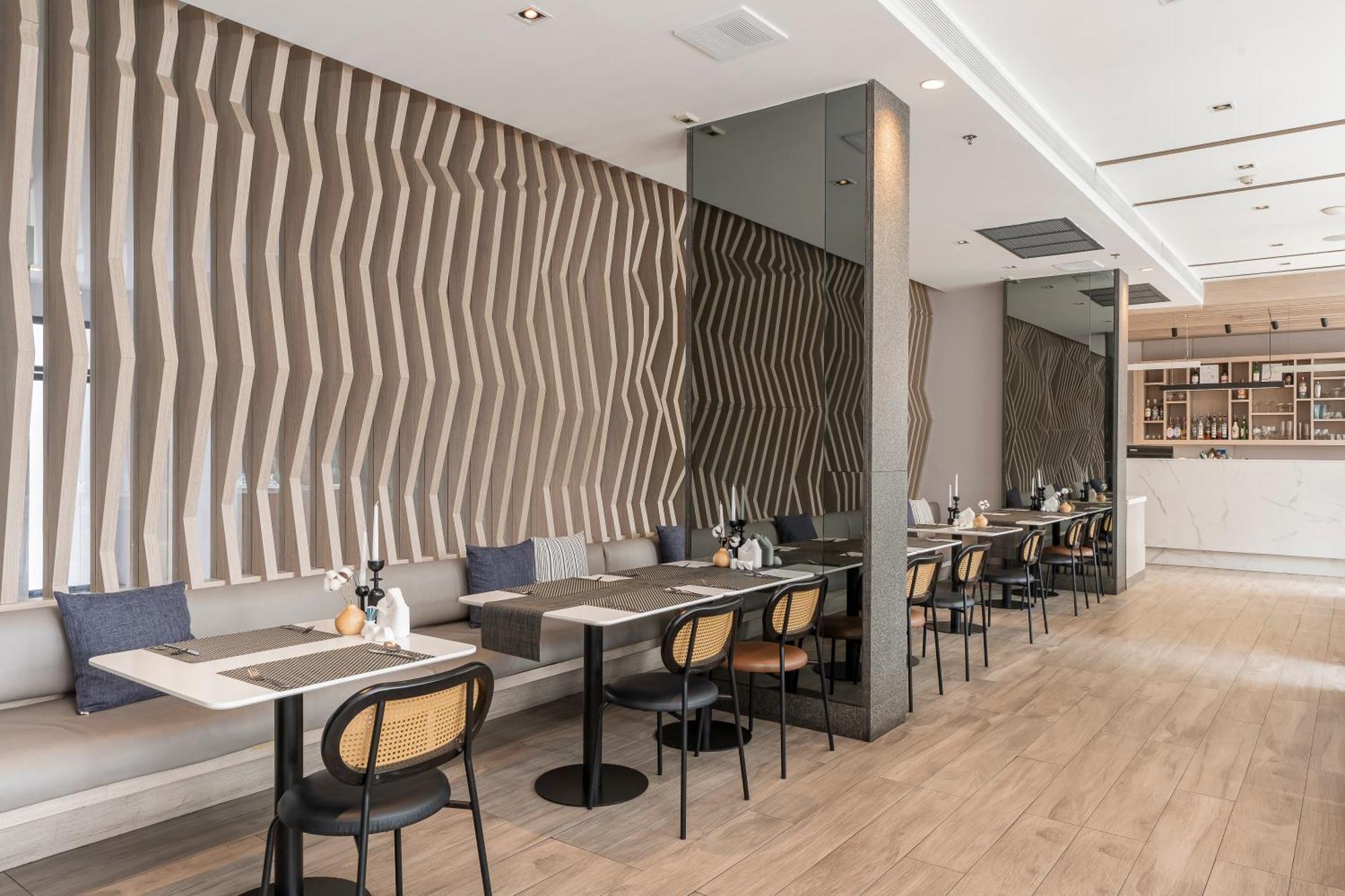 Arden Hotel And Residence By At Mind Τσον Μπουρί Εξωτερικό φωτογραφία
